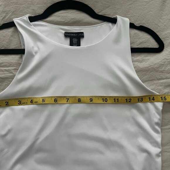 Sincerely Jules Bodysuit Medium White Sleeveless Stretch - Picture 6 of 7